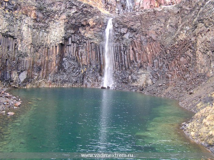 Водопад в горах Путорана